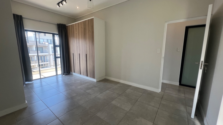 2 Bedroom Property for Sale in Waterfall Country Estate Gauteng