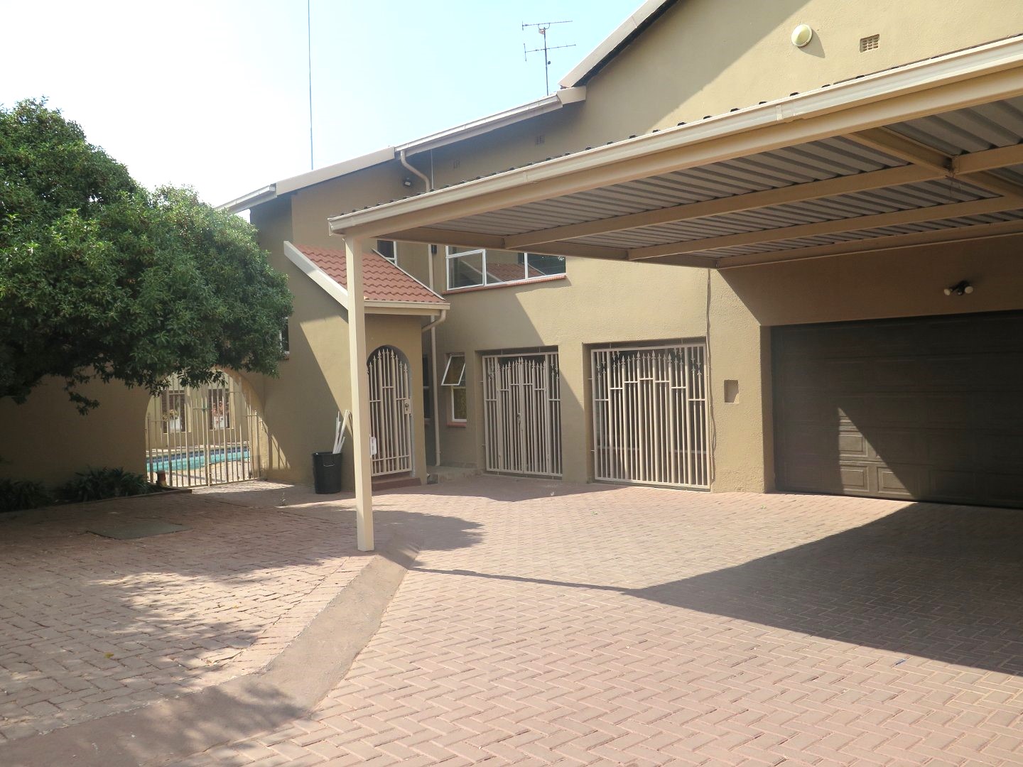 To Let 5 Bedroom Property for Rent in Van Riebeeck Park Gauteng