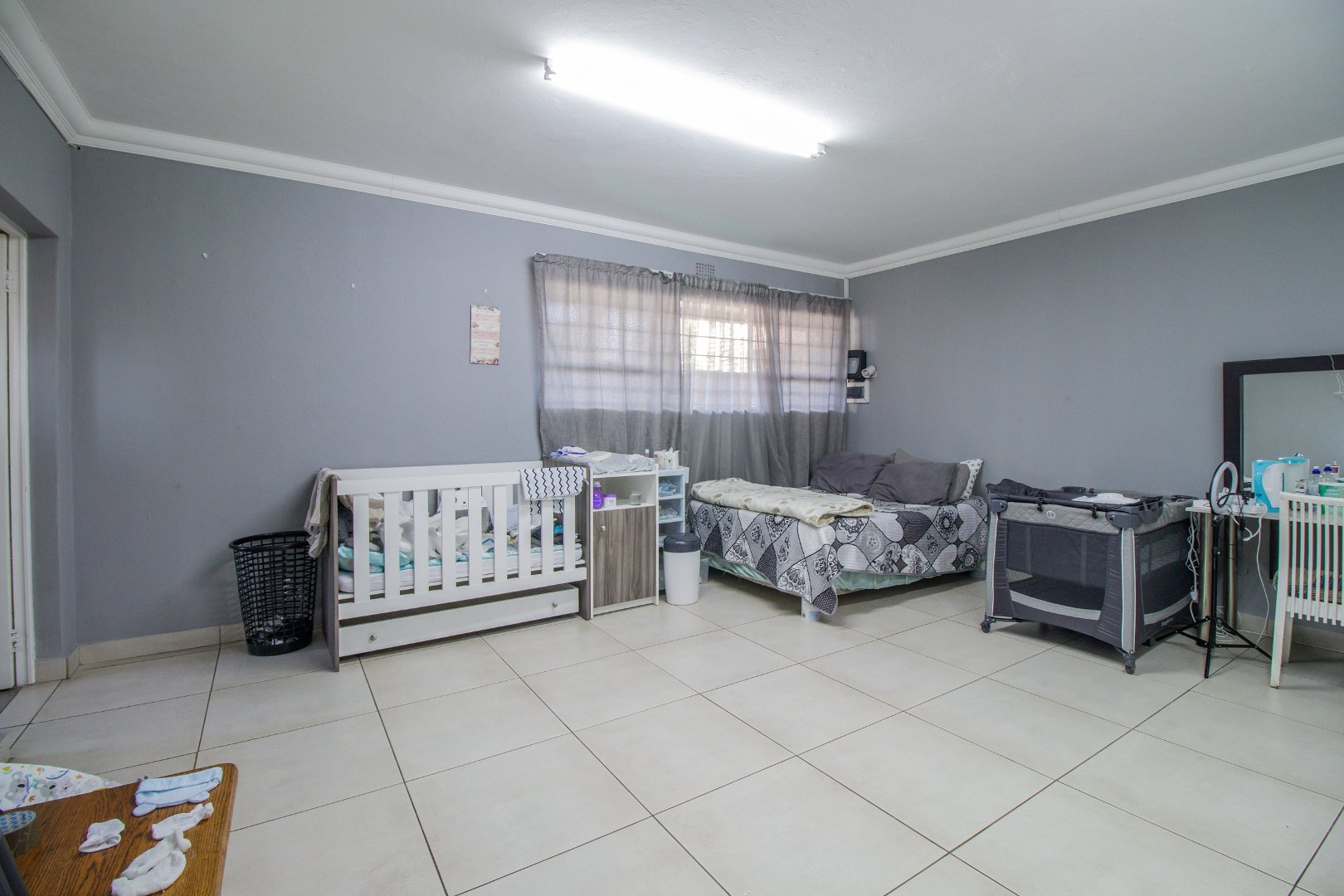 To Let 5 Bedroom Property for Rent in Van Riebeeck Park Gauteng