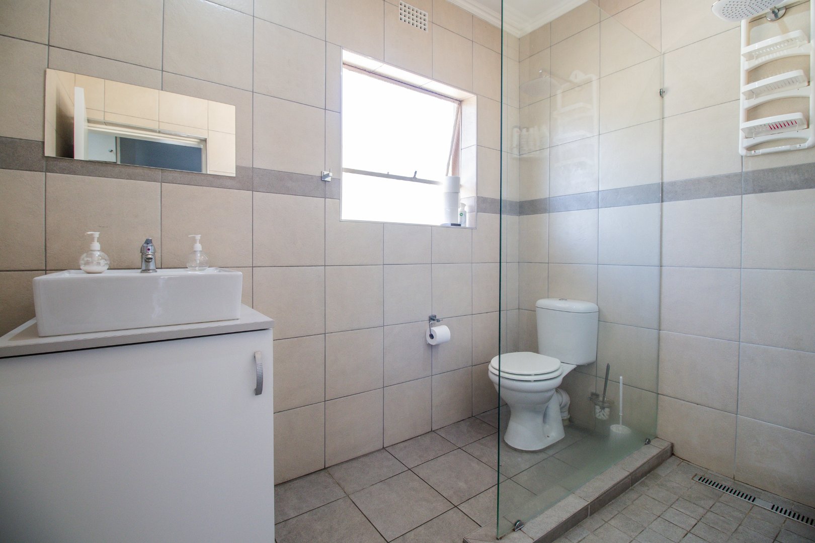 To Let 5 Bedroom Property for Rent in Van Riebeeck Park Gauteng