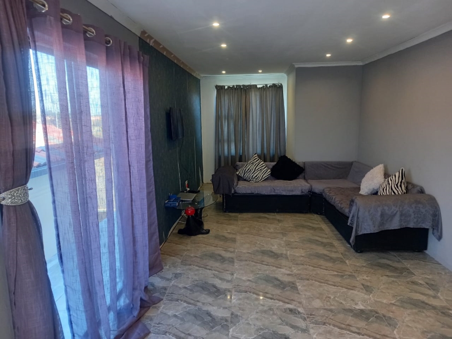 6 Bedroom Property for Sale in Riverside View Gauteng