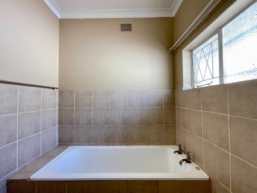 3 Bedroom Property for Sale in Lyttelton Manor Gauteng