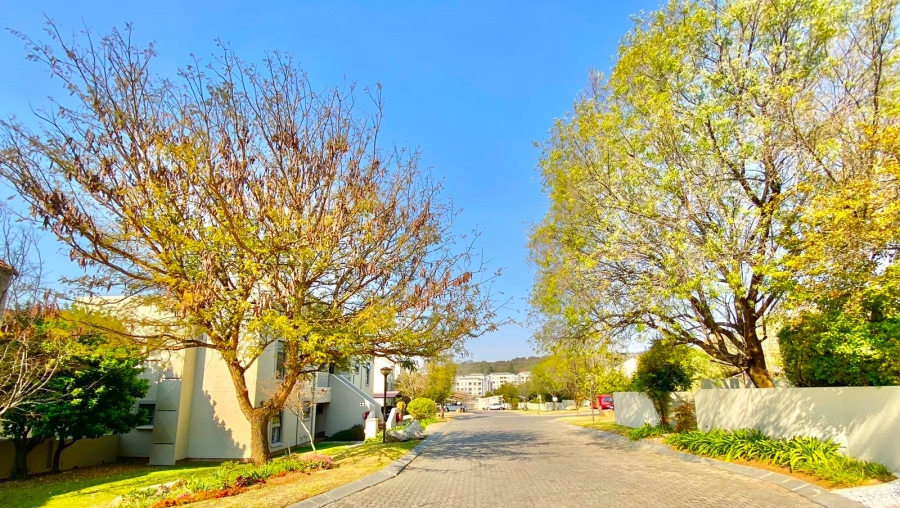 To Let 3 Bedroom Property for Rent in Fourways Gauteng