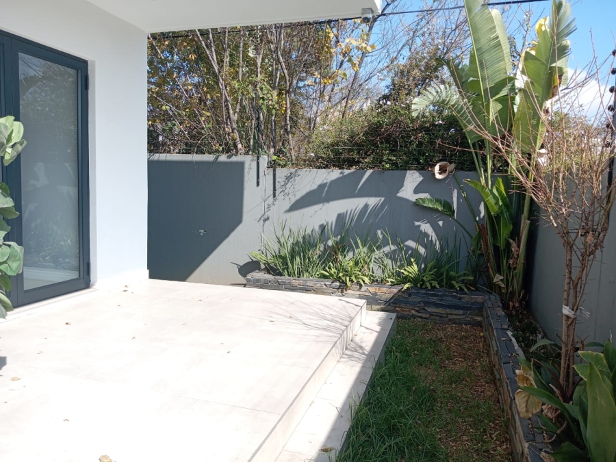 3 Bedroom Property for Sale in Edenvale Central Gauteng