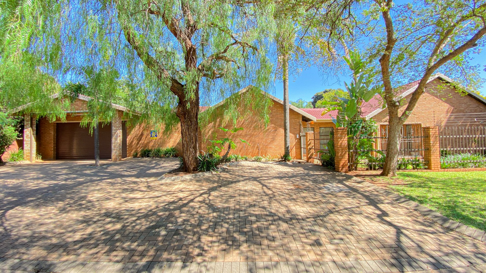 7 Bedroom Property for Sale in Ninapark Gauteng