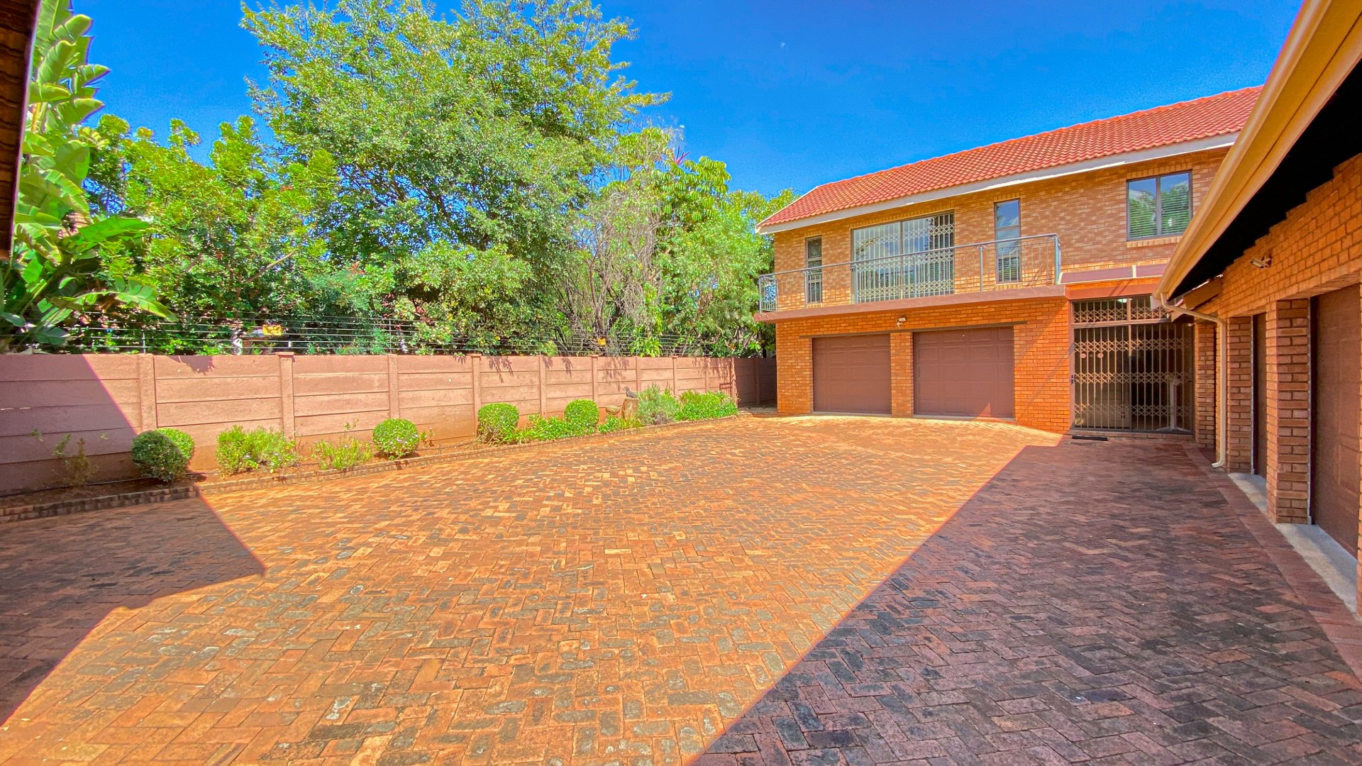 7 Bedroom Property for Sale in Ninapark Gauteng