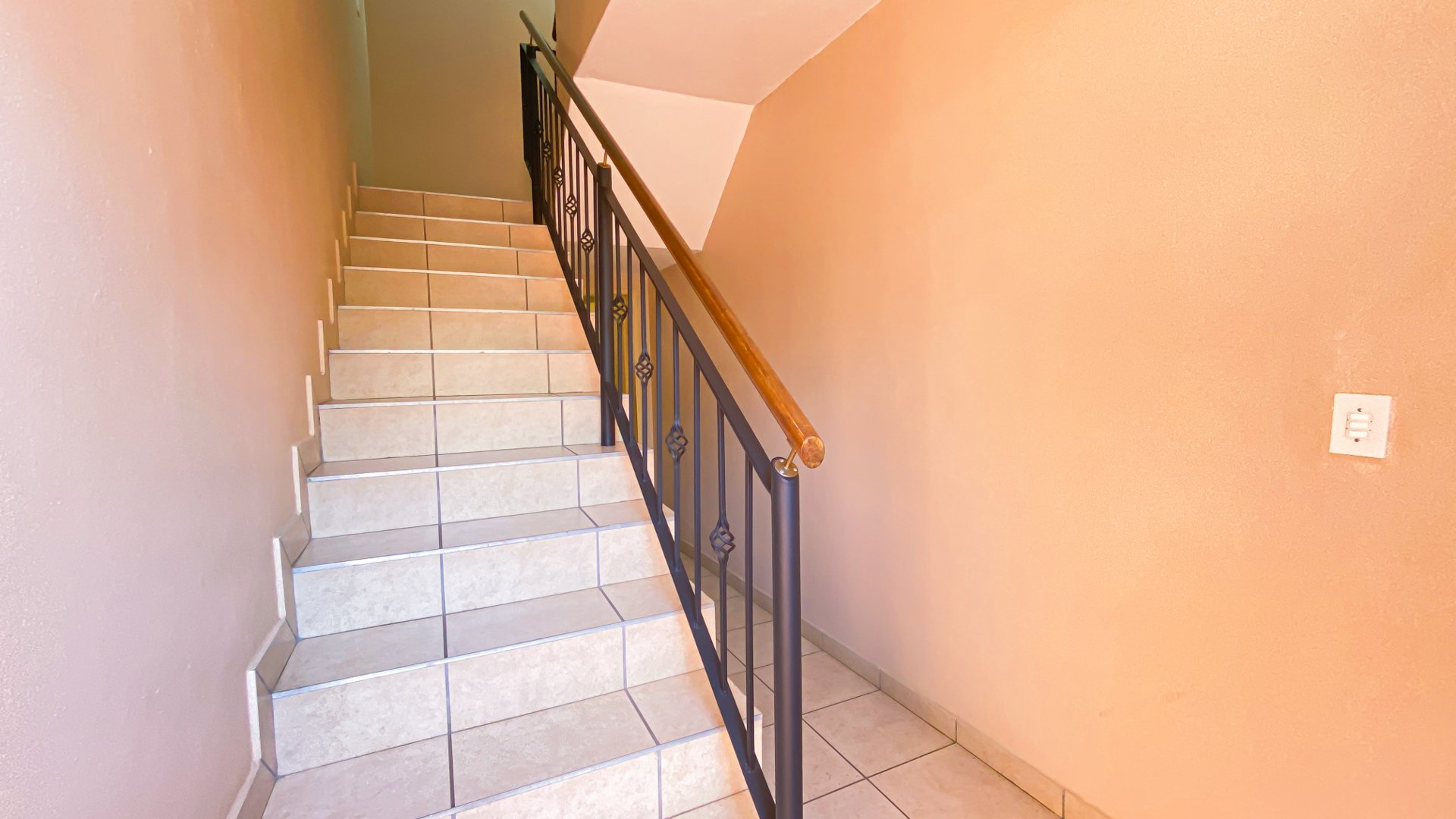 7 Bedroom Property for Sale in Ninapark Gauteng