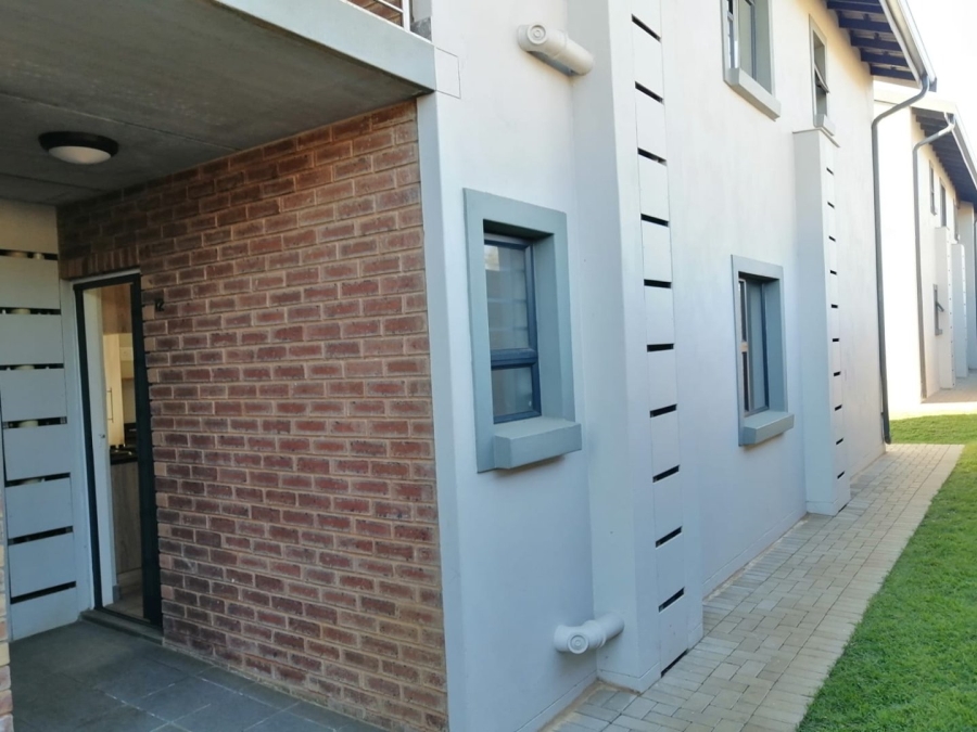 2 Bedroom Property for Sale in Willow Park Manor Gauteng