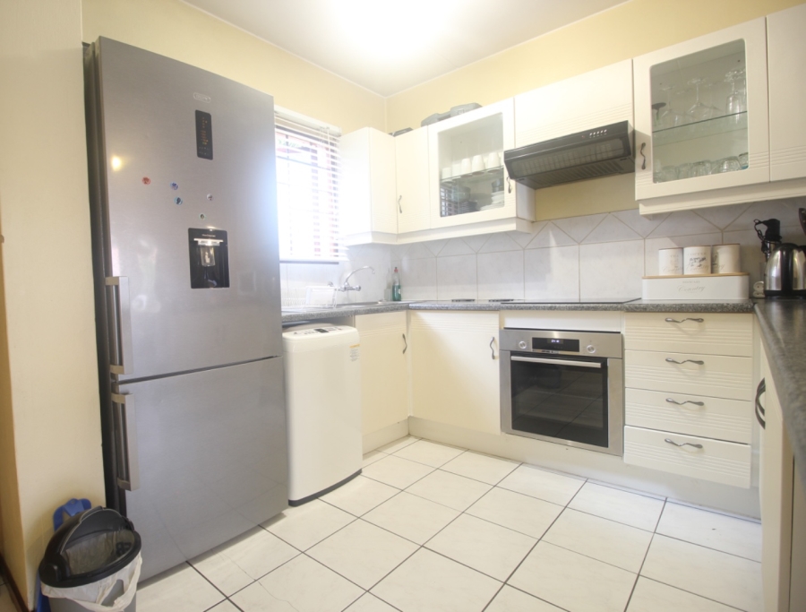 2 Bedroom Property for Sale in Northwold Gauteng