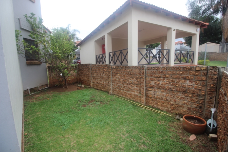 2 Bedroom Property for Sale in Northwold Gauteng