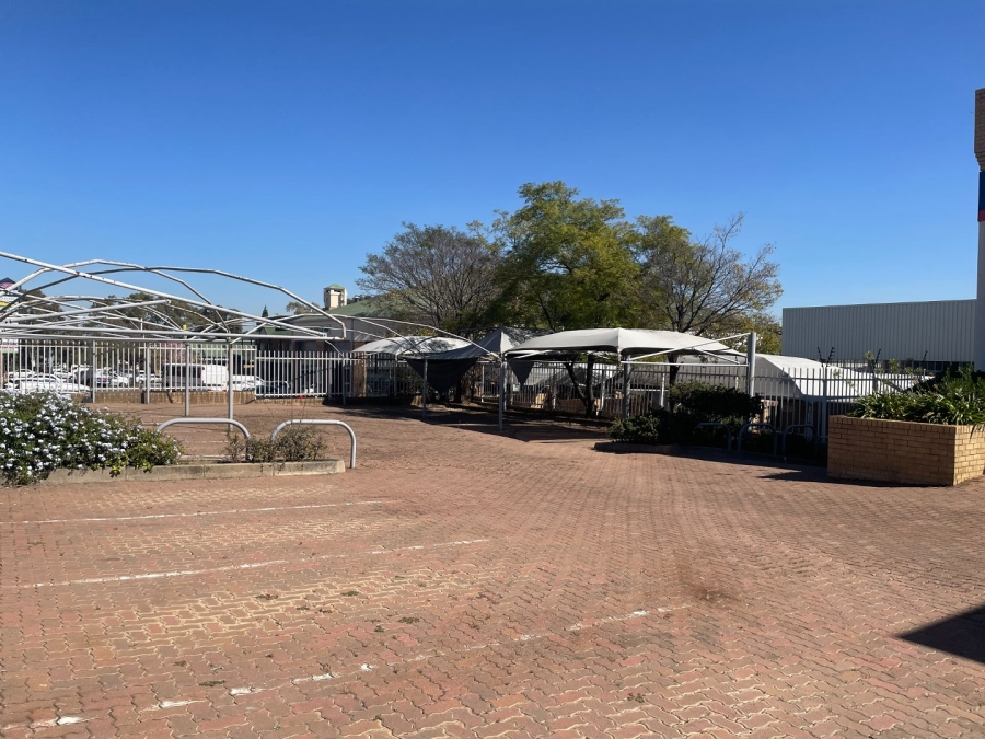 Commercial Property for Sale in The Balmoral Estates Gauteng