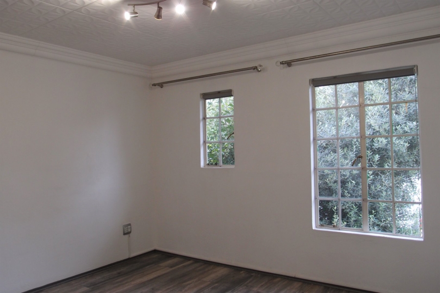 To Let 2 Bedroom Property for Rent in Dowerglen Gauteng