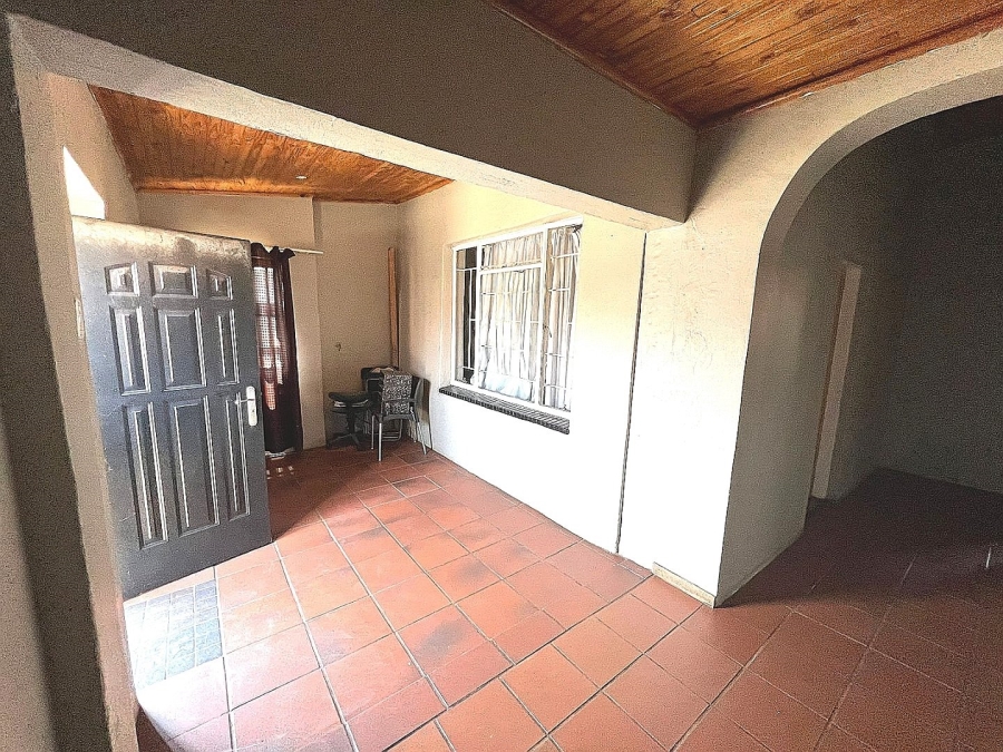 6 Bedroom Property for Sale in Vrededorp Gauteng