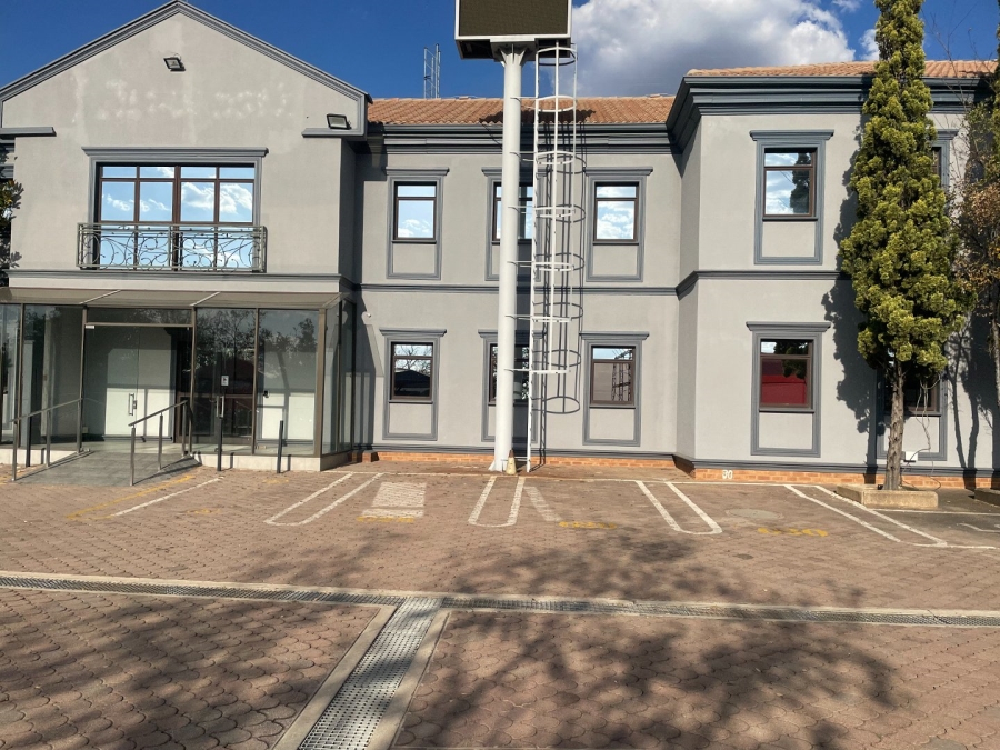 Commercial Property for Sale in Corporate Park Gauteng