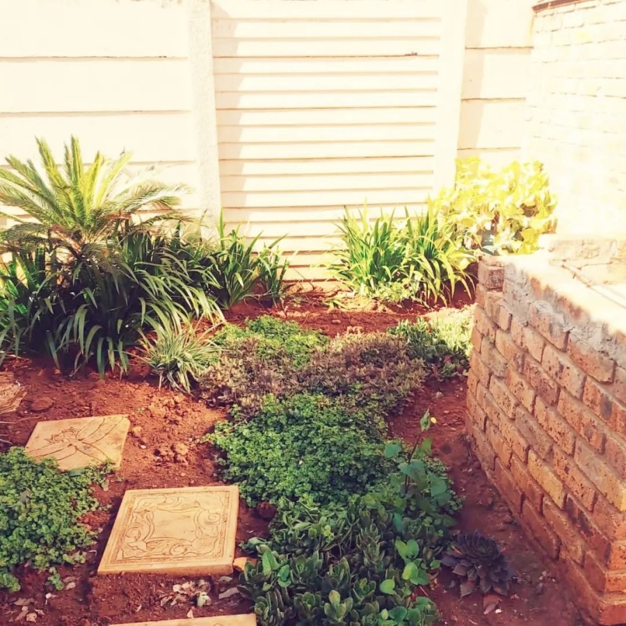 To Let 2 Bedroom Property for Rent in Parktown Estate Gauteng