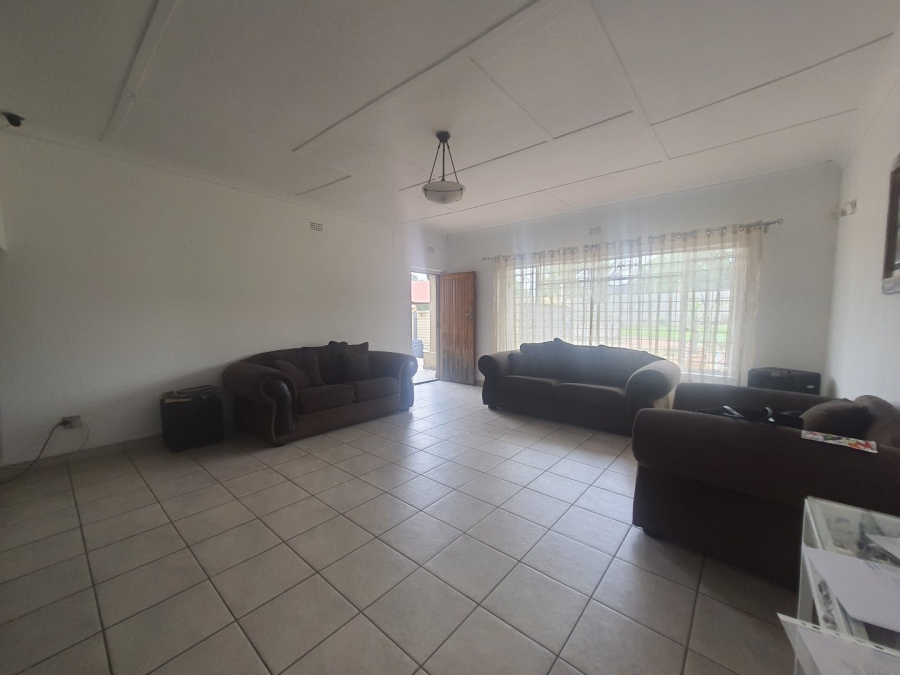 3 Bedroom Property for Sale in Horison Gauteng