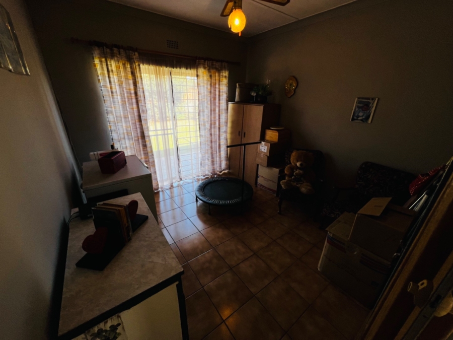 4 Bedroom Property for Sale in Mimosa Park Gauteng