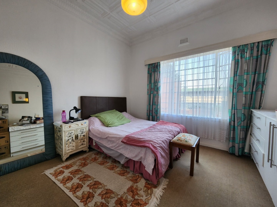 7 Bedroom Property for Sale in South Kensington Gauteng