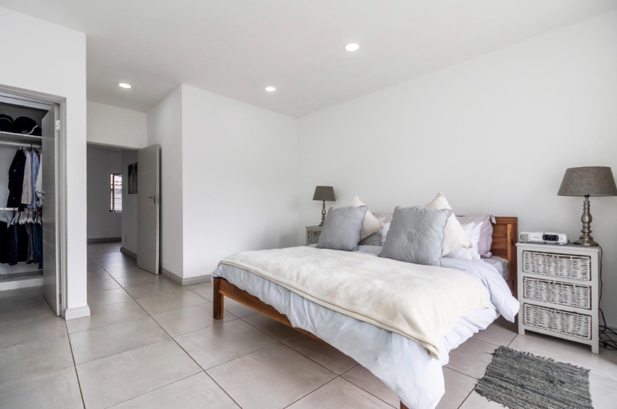 4 Bedroom Property for Sale in Olympus AH Gauteng