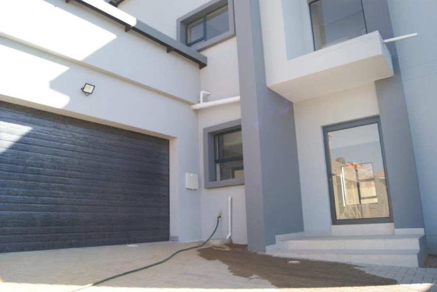 3 Bedroom Property for Sale in Edendale Gauteng