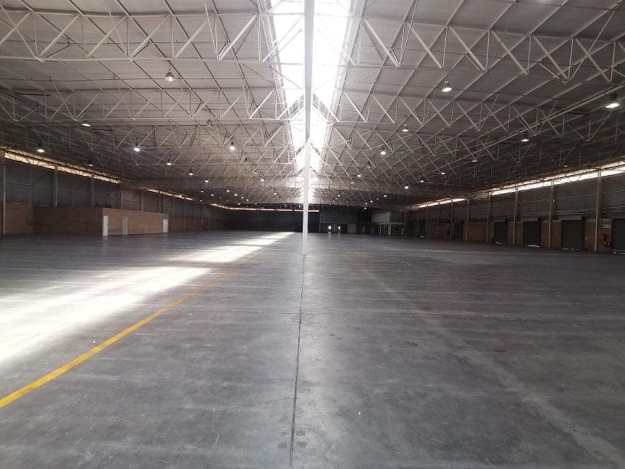 Commercial Property for Sale in Longmeadow Gauteng