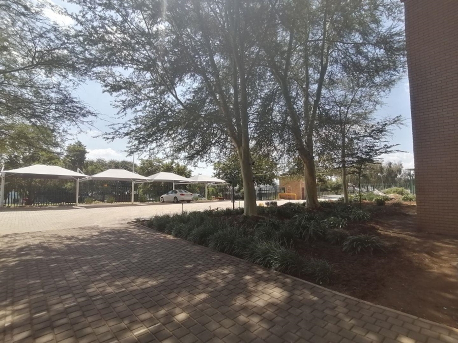 Commercial Property for Sale in Longmeadow Gauteng