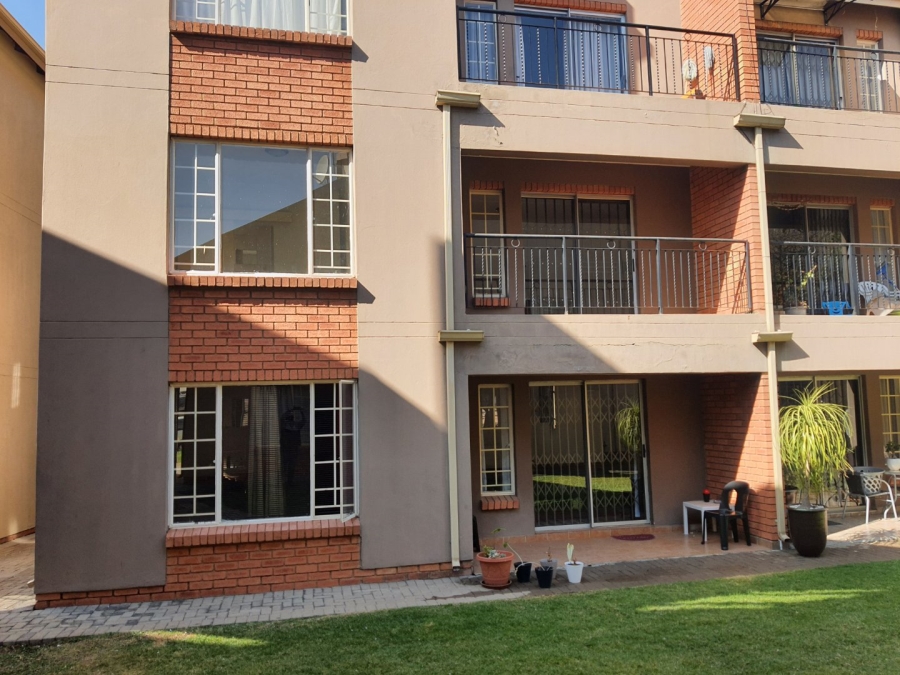 2 Bedroom Property for Sale in Rynfield Gauteng