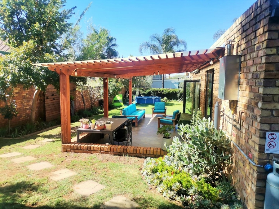 To Let 4 Bedroom Property for Rent in Highveld Gauteng