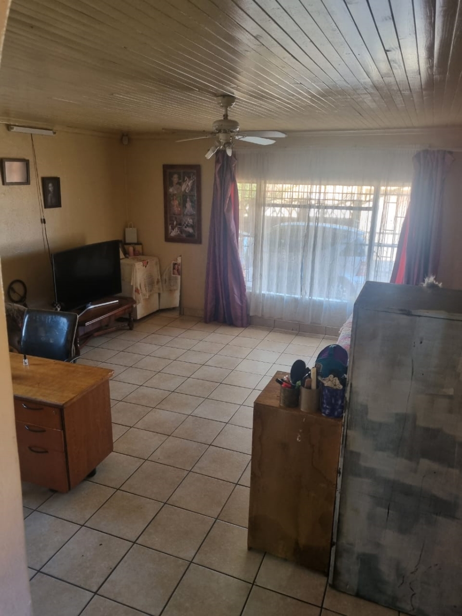 4 Bedroom Property for Sale in Kocksoord Gauteng