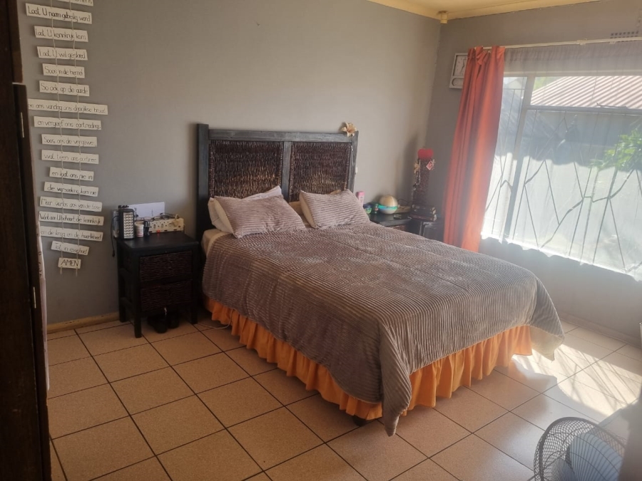 4 Bedroom Property for Sale in Kocksoord Gauteng