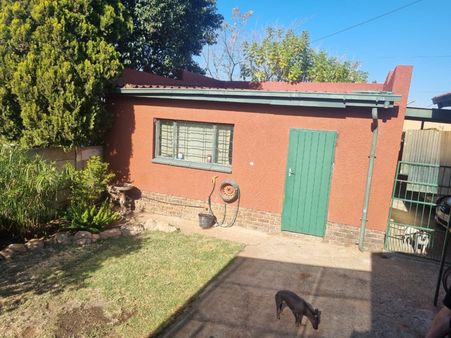 4 Bedroom Property for Sale in Kocksoord Gauteng