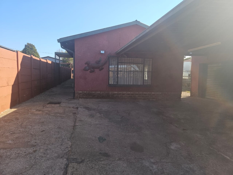 4 Bedroom Property for Sale in Kocksoord Gauteng