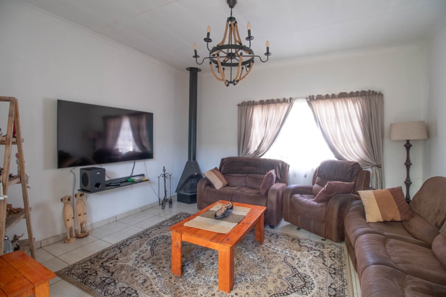 4 Bedroom Property for Sale in Bonaero Park Gauteng