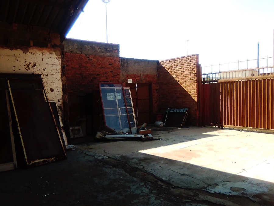 To Let commercial Property for Rent in Mqantsa Gauteng