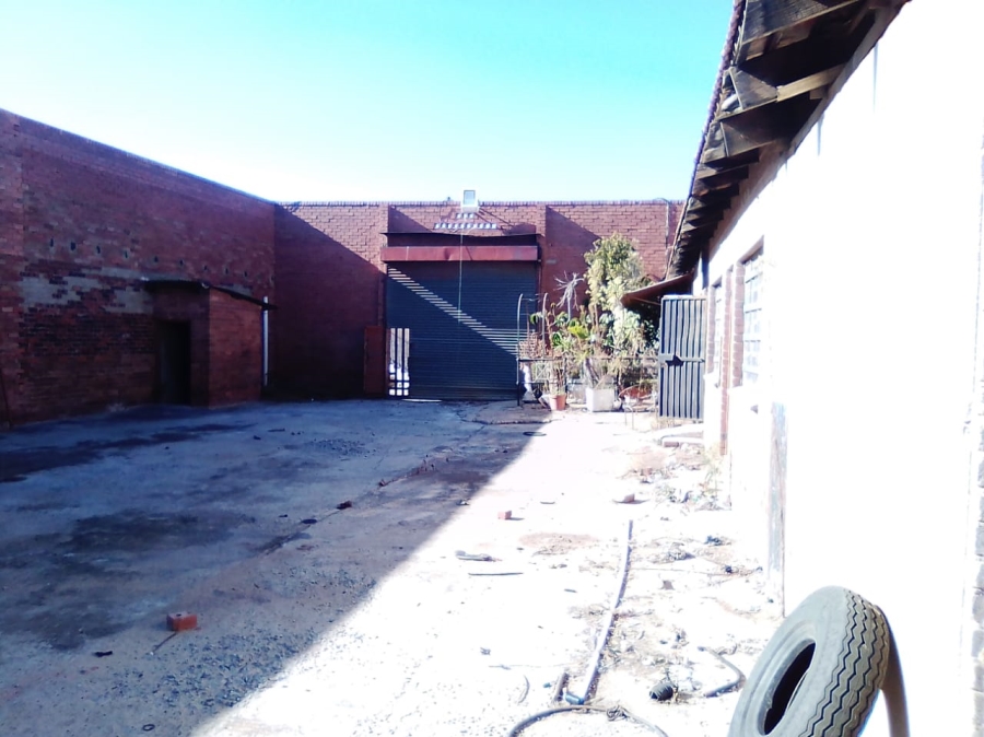 To Let commercial Property for Rent in Mqantsa Gauteng