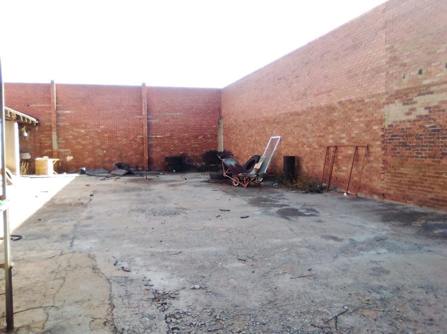 To Let commercial Property for Rent in Mqantsa Gauteng