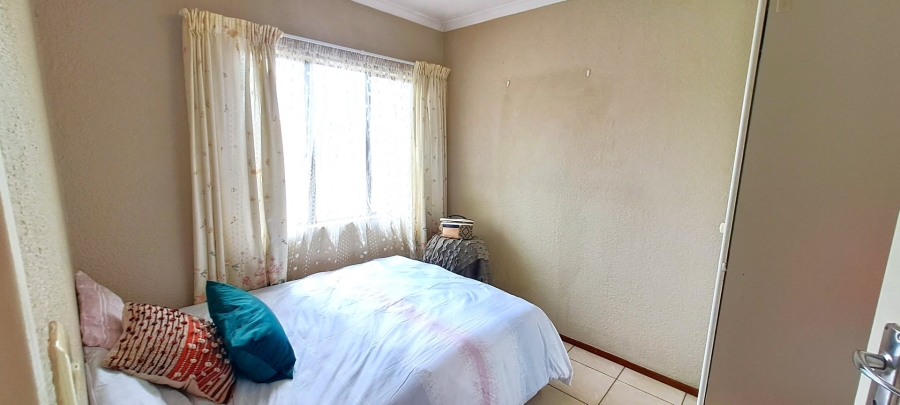 2 Bedroom Property for Sale in Halfway Gardens Gauteng