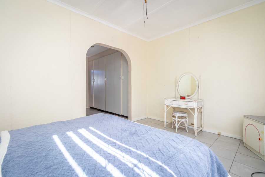 2 Bedroom Property for Sale in Westdene Gauteng