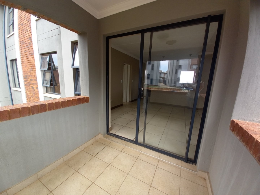 To Let 2 Bedroom Property for Rent in Amberfield Gauteng