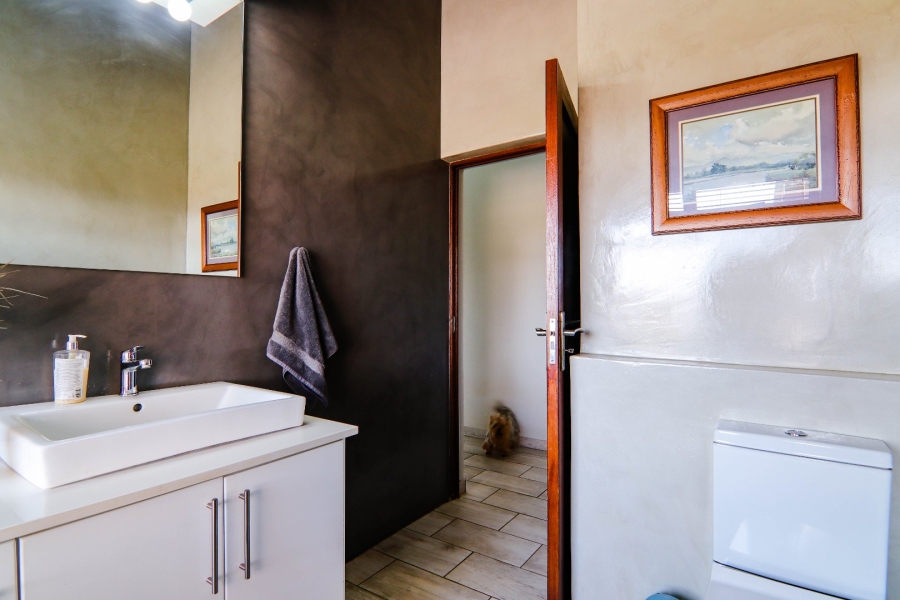 2 Bedroom Property for Sale in Waterkloof Gauteng