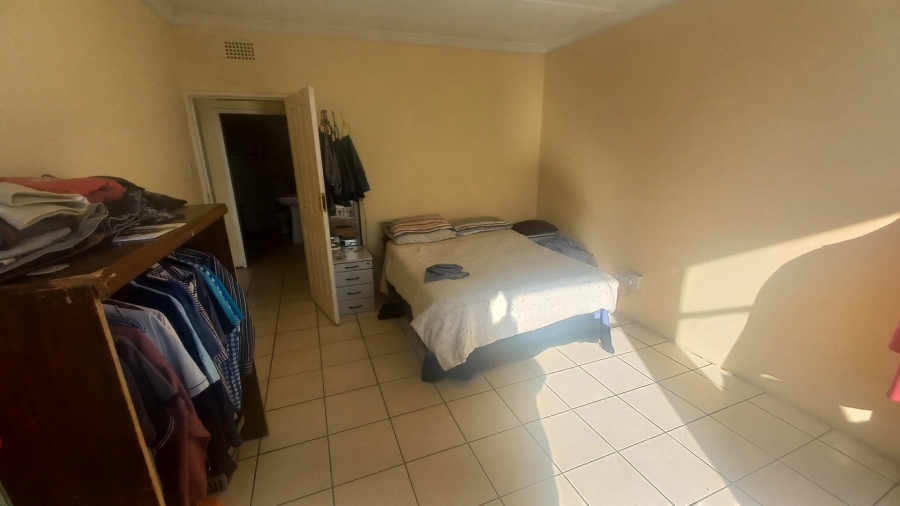 2 Bedroom Property for Sale in Lewisham Gauteng