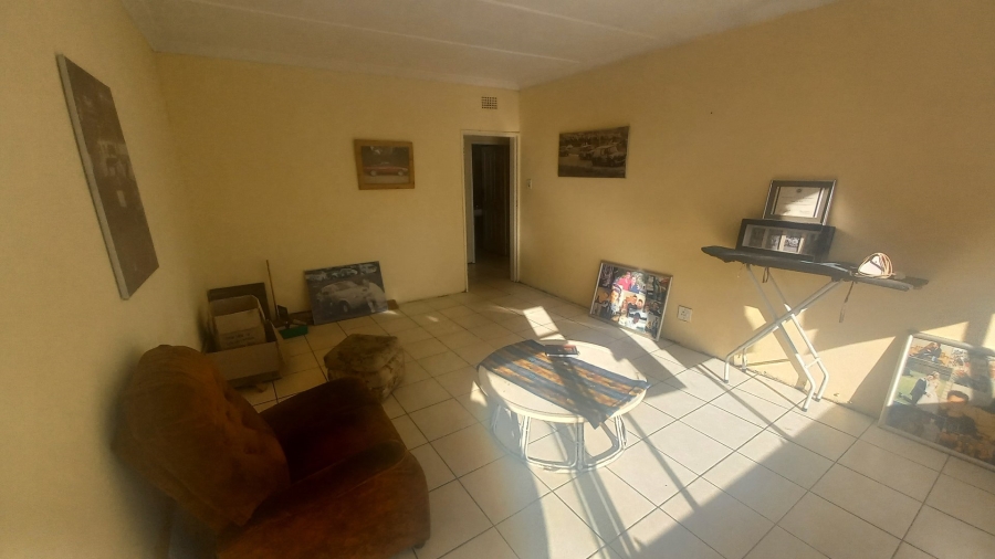 2 Bedroom Property for Sale in Lewisham Gauteng