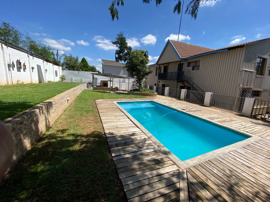 To Let 2 Bedroom Property for Rent in Randpark Ridge Gauteng