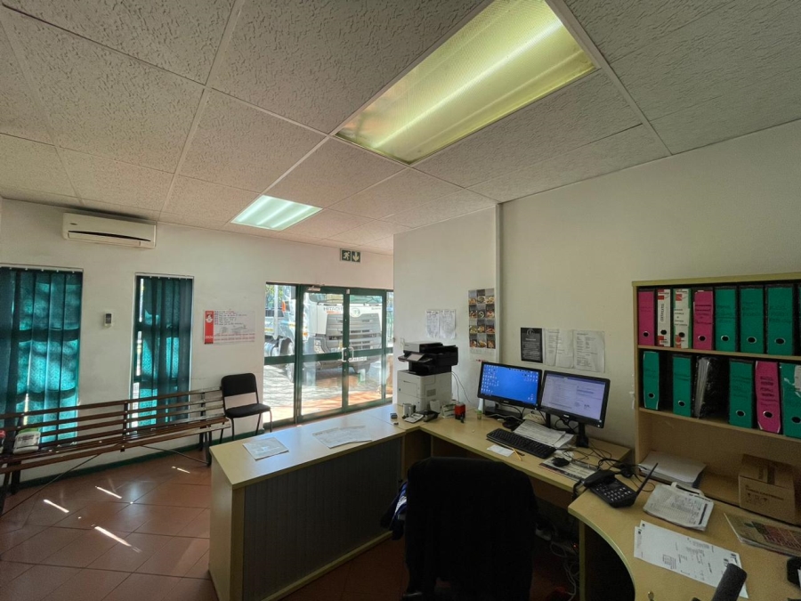 To Let commercial Property for Rent in Jet Park Gauteng