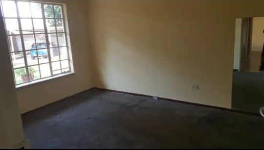 To Let 3 Bedroom Property for Rent in Heuweloord Gauteng