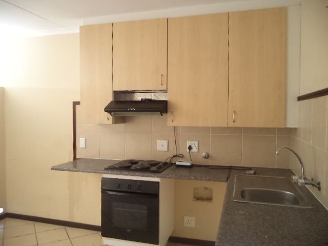 To Let 1 Bedroom Property for Rent in Wonderpark Estate Gauteng