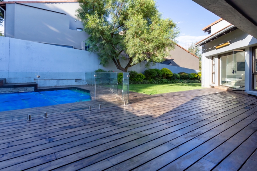 To Let 4 Bedroom Property for Rent in Northcliff Gauteng