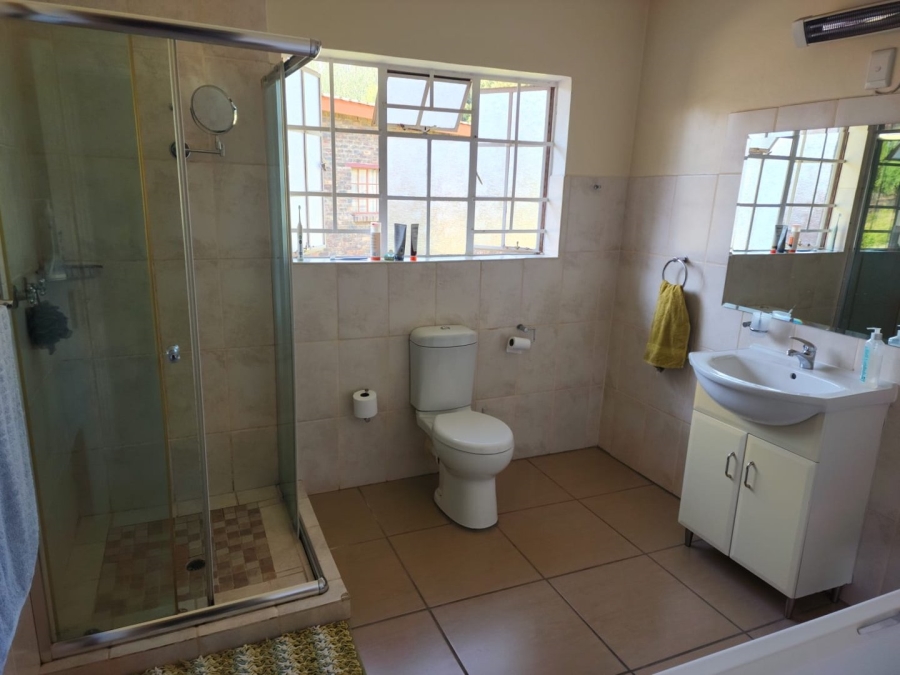 4 Bedroom Property for Sale in Glen Austin Gauteng