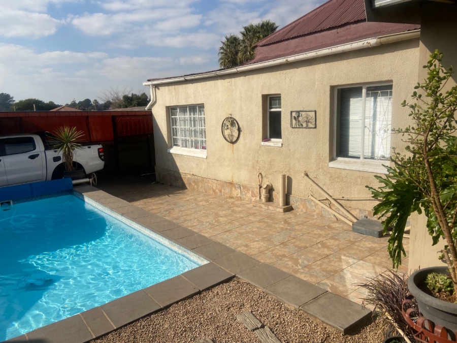 4 Bedroom Property for Sale in Krugersdorp West Gauteng