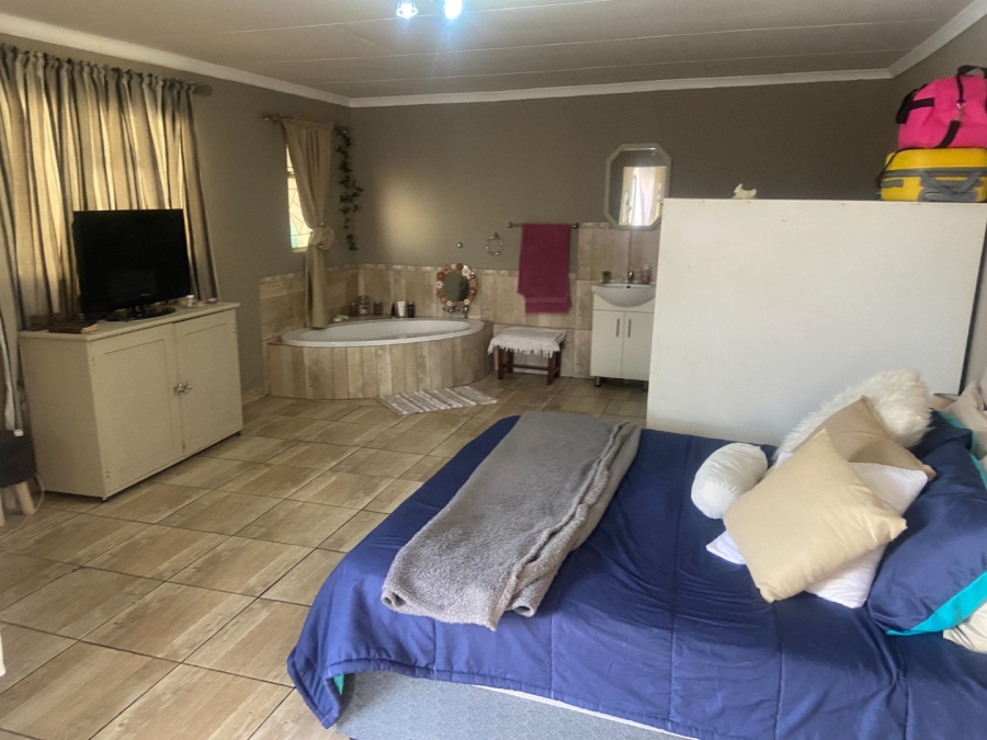 4 Bedroom Property for Sale in Krugersdorp West Gauteng